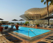 20 des meilleurs hôtels avec piscine à Barcelone