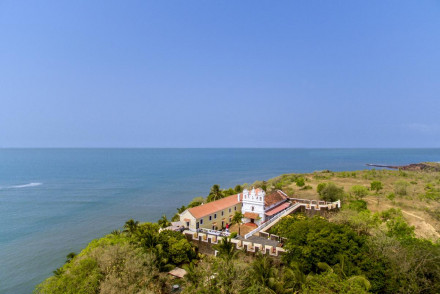 Fort Tiracol Hotel