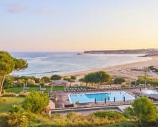 8 of the Best beach hotels in the Algarve