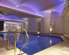 Best York Hotels with Pools