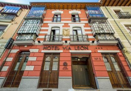 Hotel Via Leon