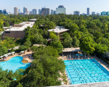 The Best Kid-Friendly Hotels in Houston