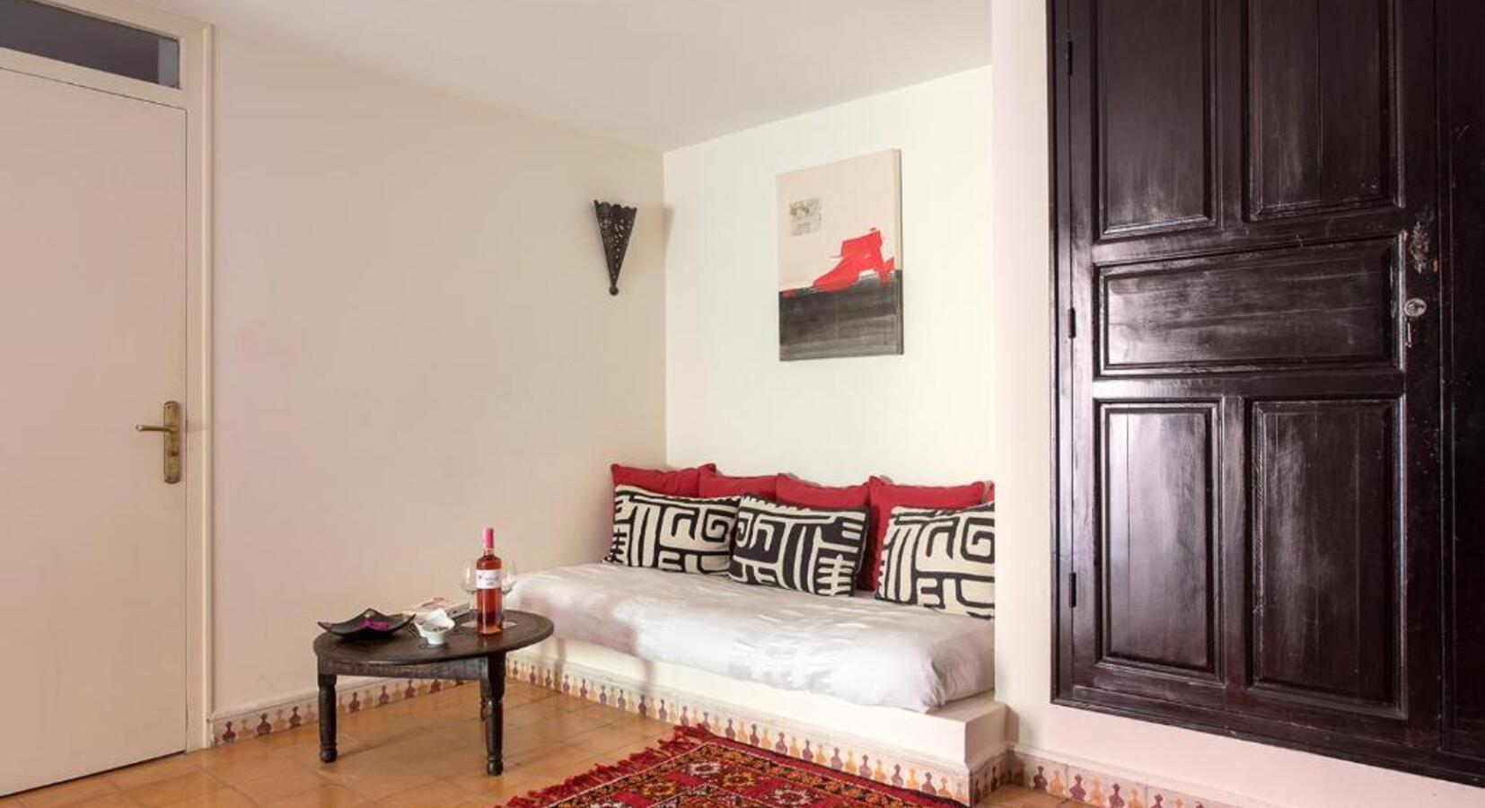 Guestroom details
