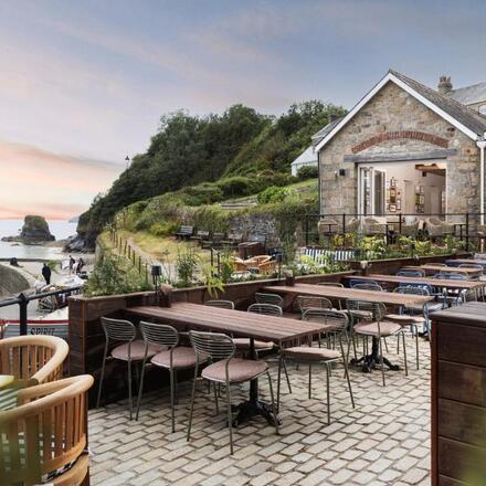 Pier House