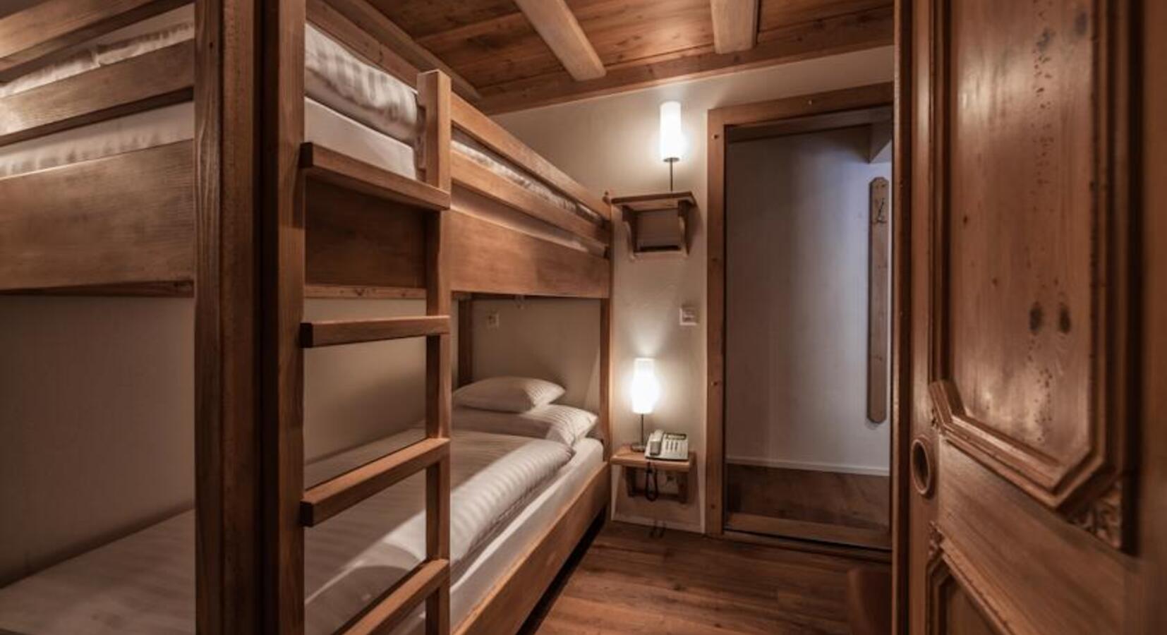 Jungfrau Suite