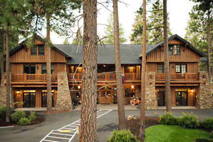 FivePine Lodge