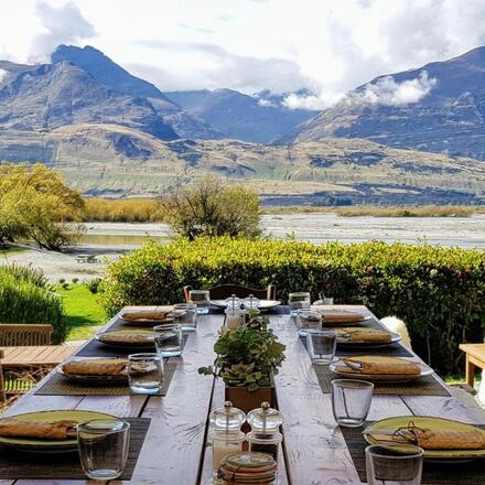Kinloch Wilderness Retreat