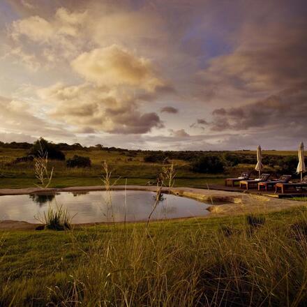 Hlosi Game Lodge