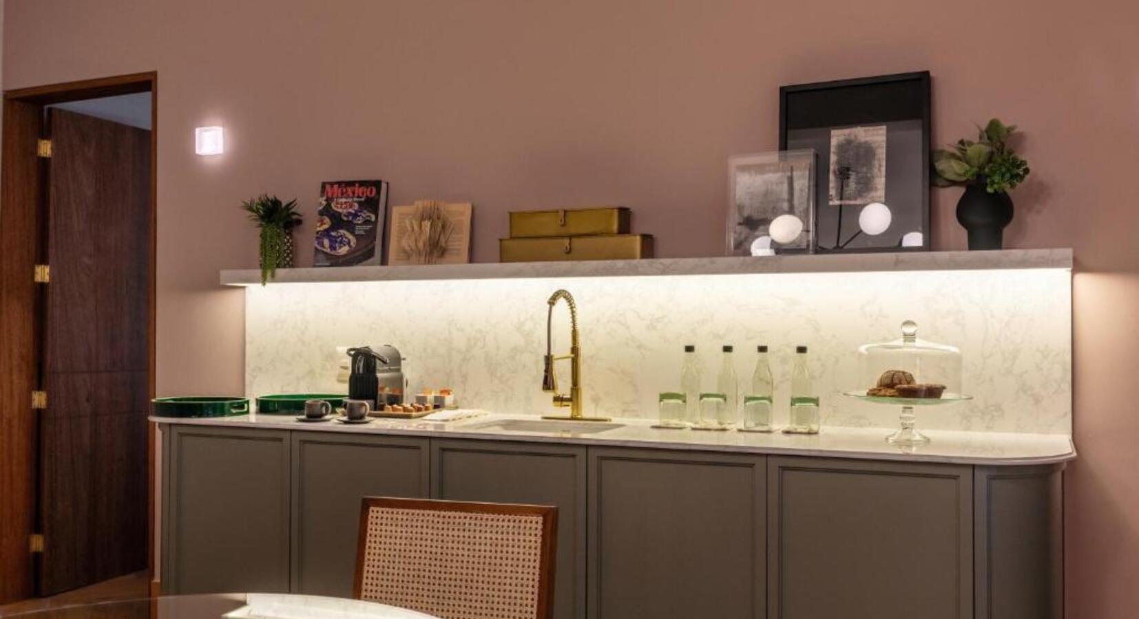 Kitchenette