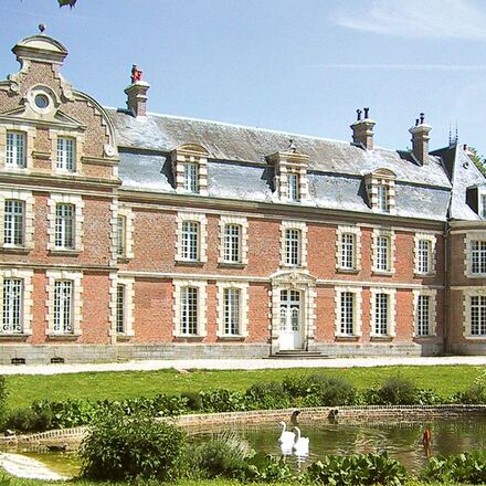 Chateau De Behen