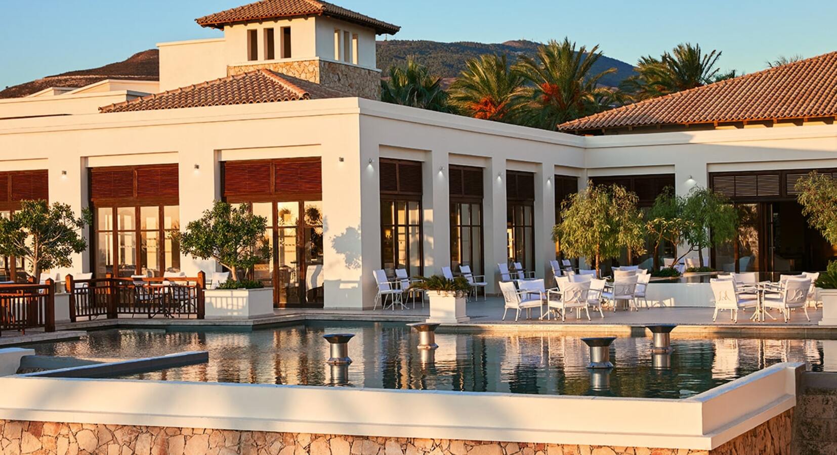 Poolside Dining and Relaxation Spaces