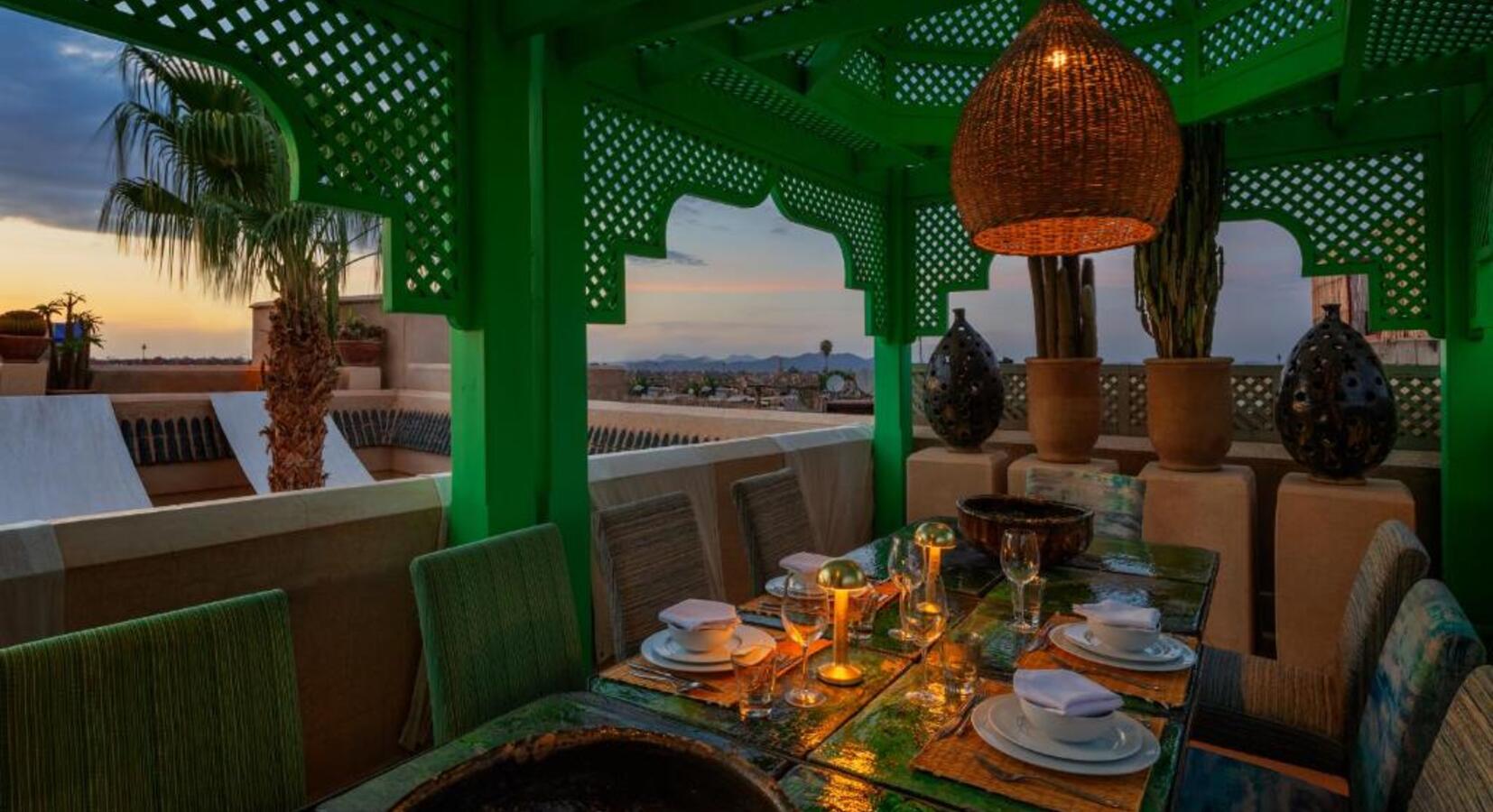 Rooftop dining