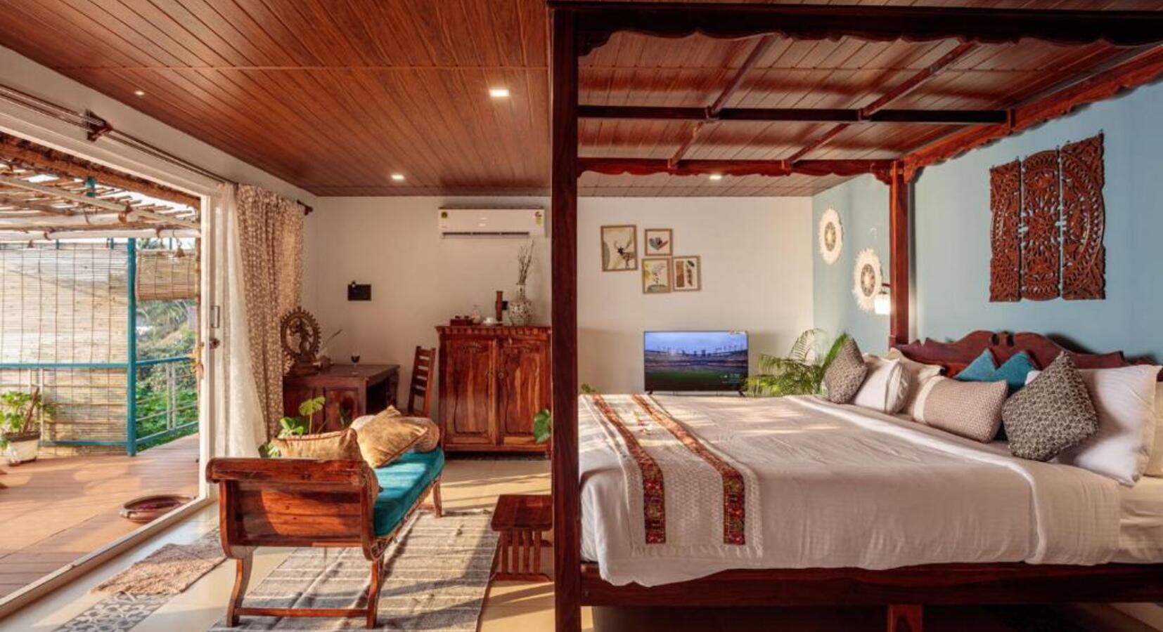 Cottage Bedroom