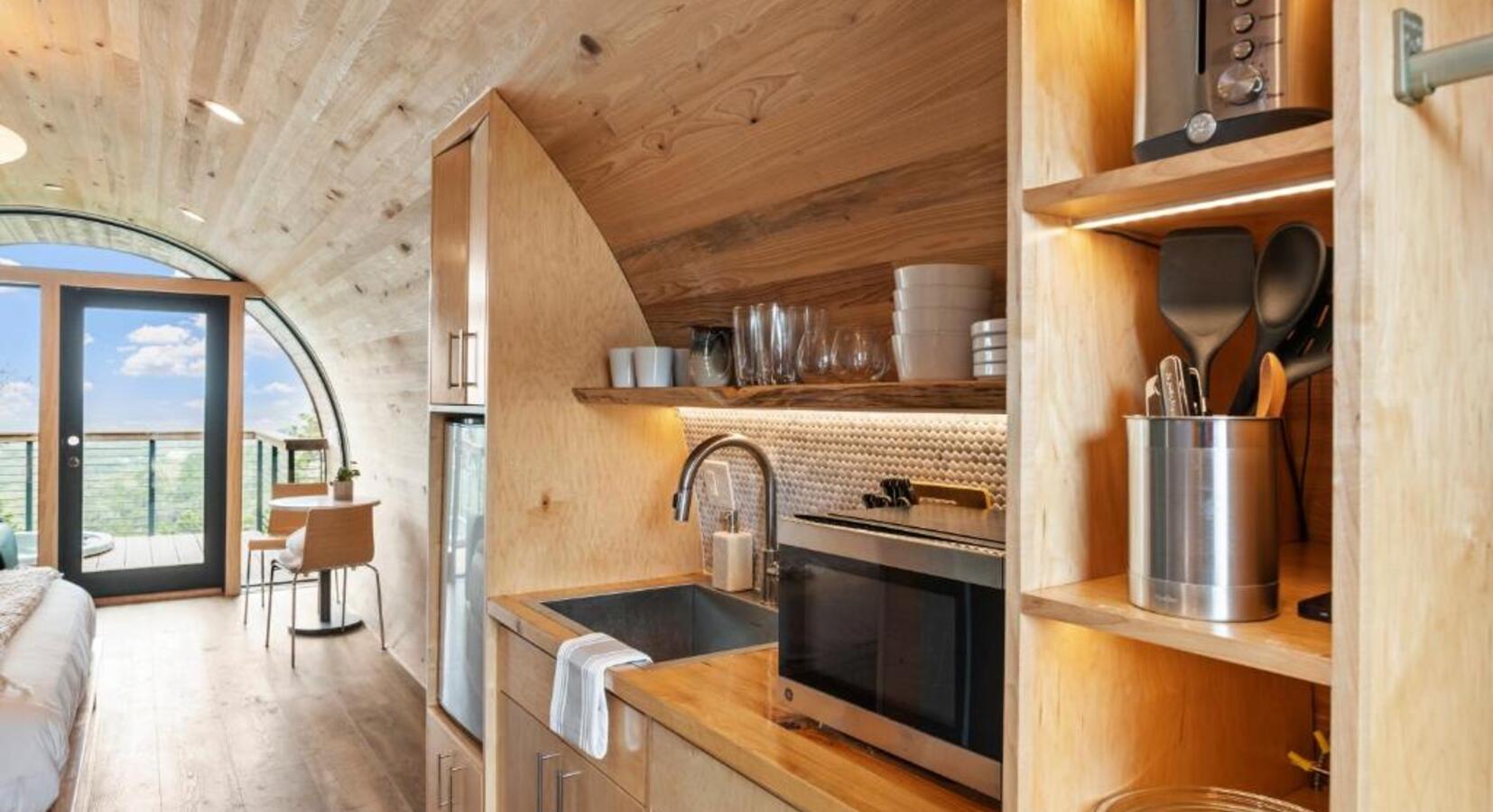 Kitchenette