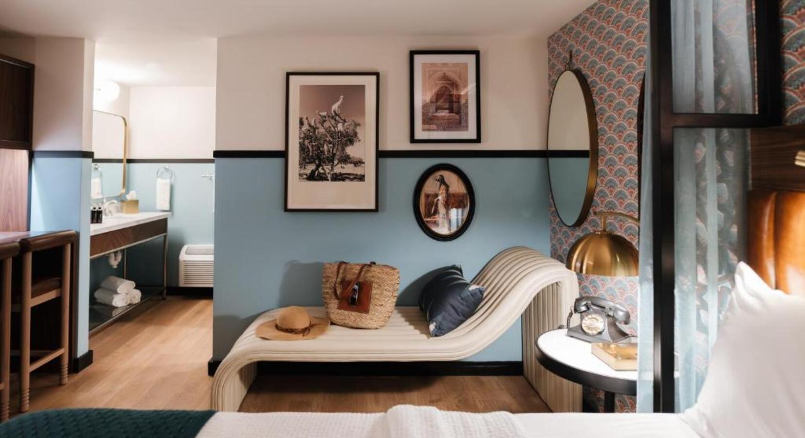 Guestroom details