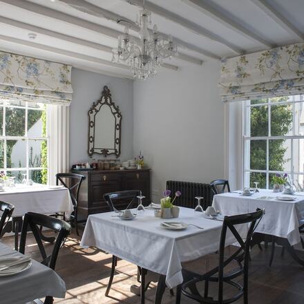 Breakfast Room
