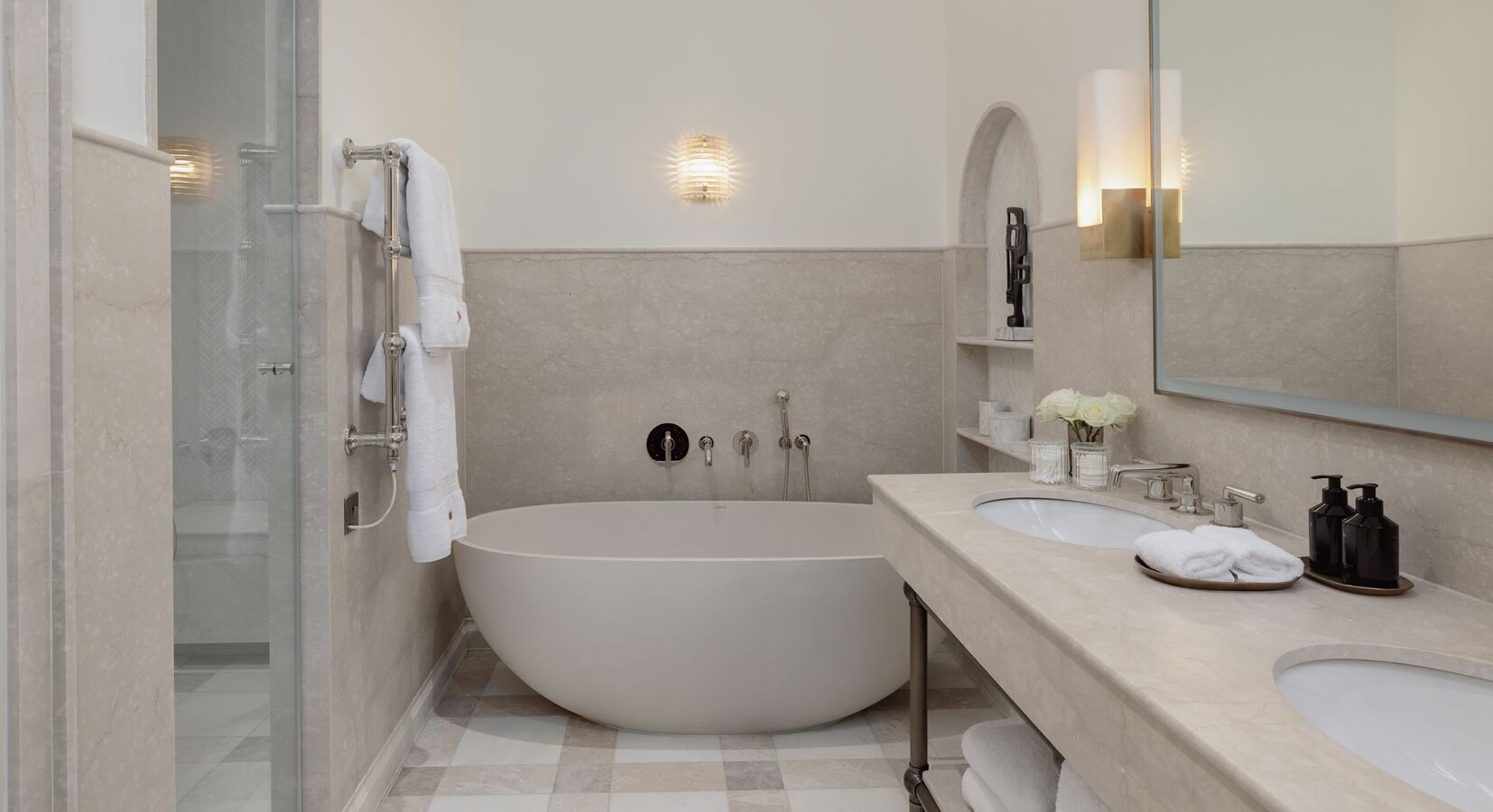 Mayfair Suite Bathroom