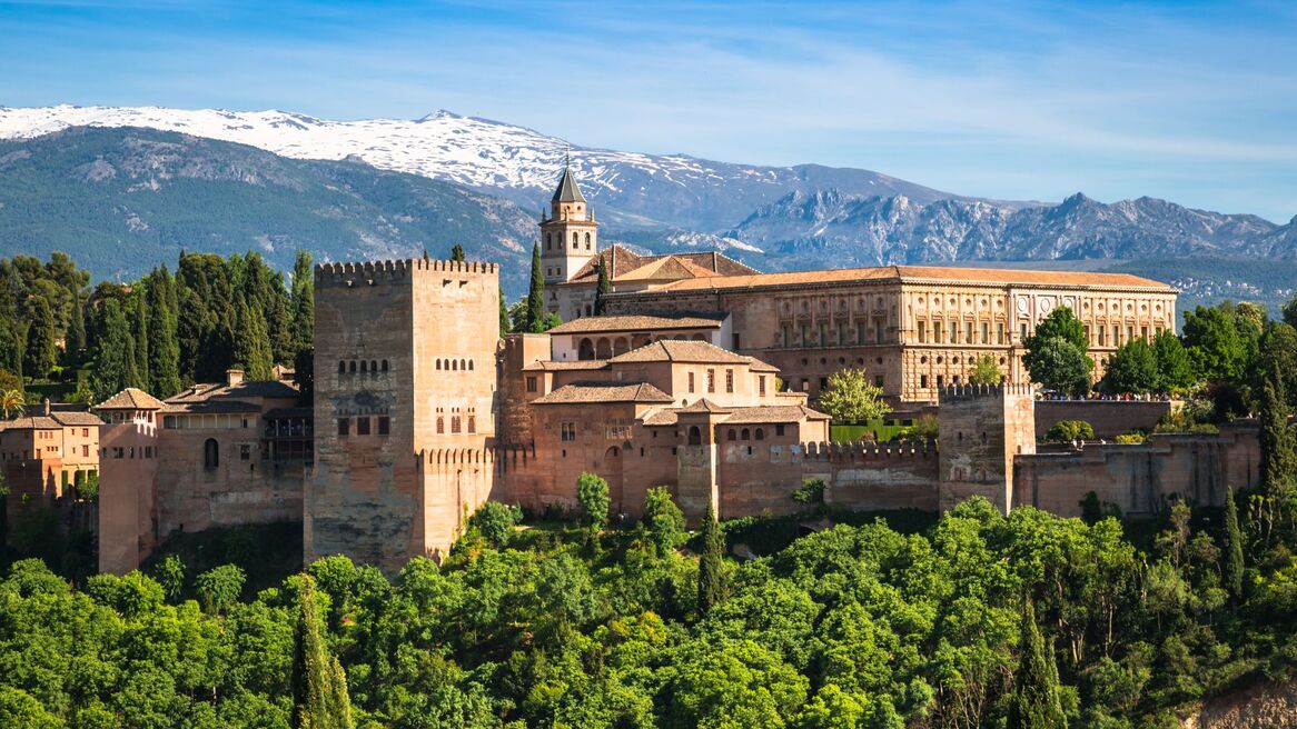 Where to Stay in Granada