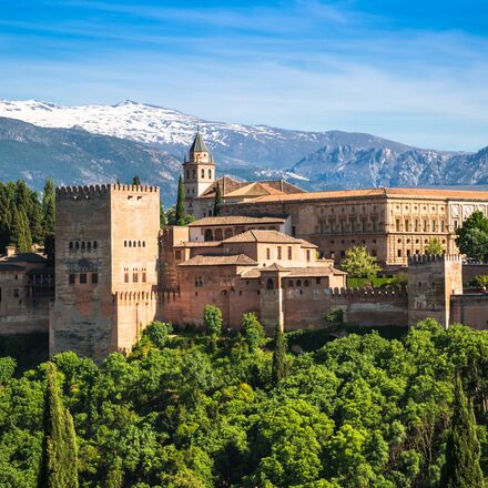 Where to Stay in Granada