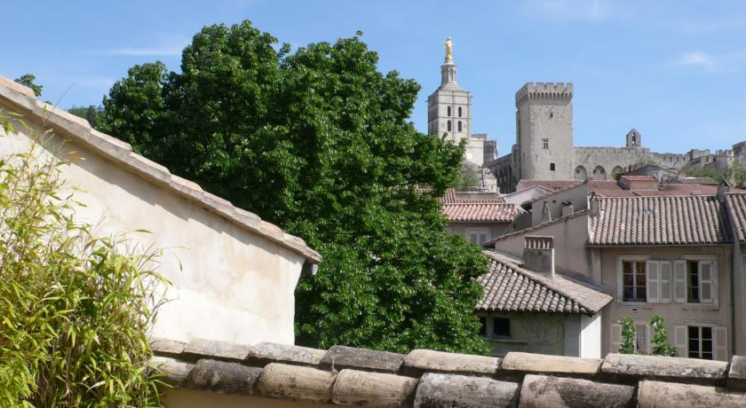 Le Limas, Avignon Review | The Hotel Guru