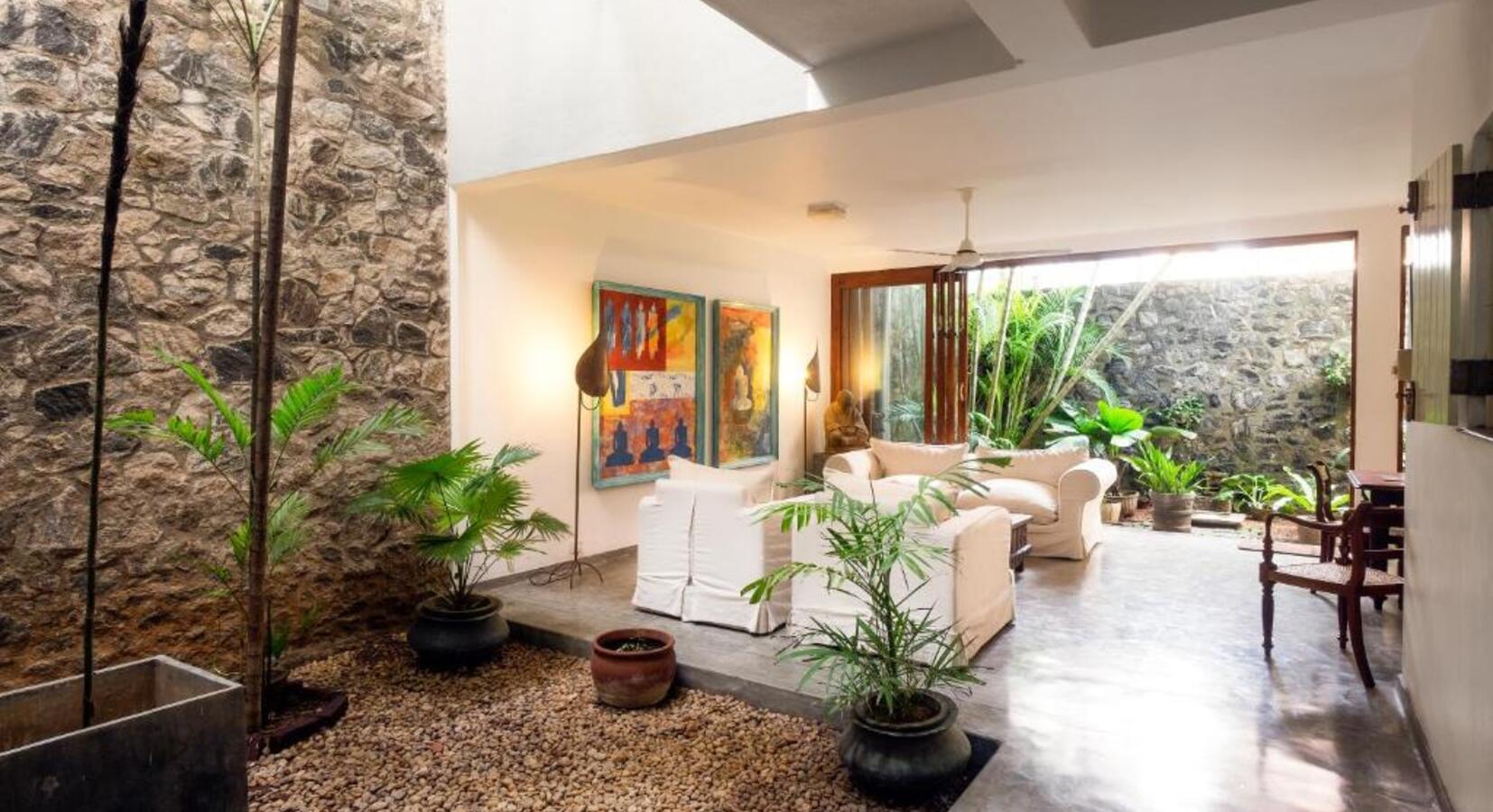 Photo of Mount Lodge