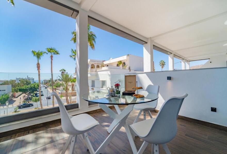 Petit Palace Suites Hotel