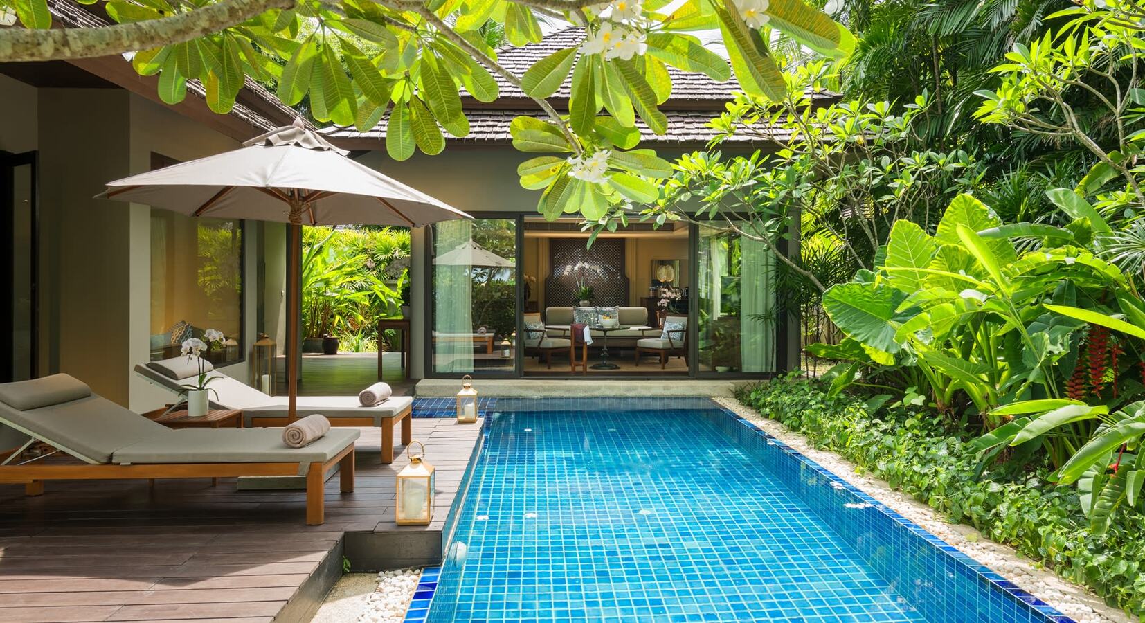 Beachfront Layan Pool Villa