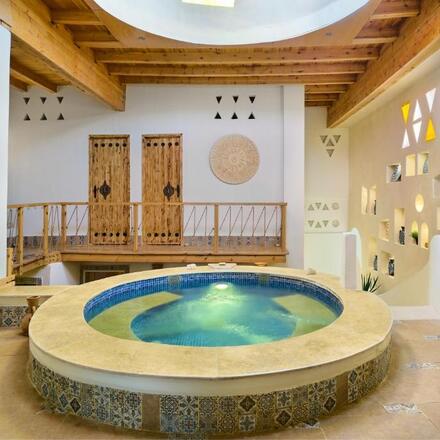 Hot tub