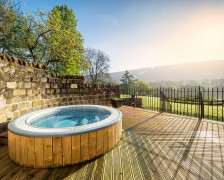 Hotels with Hot Tubs in the Peak District