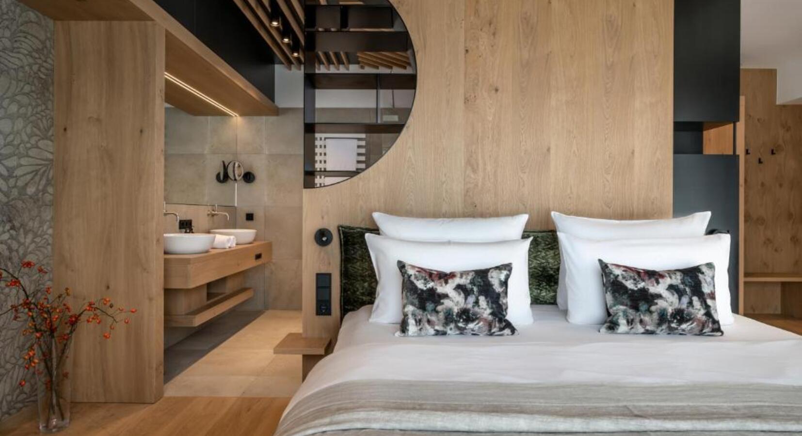 Suite details