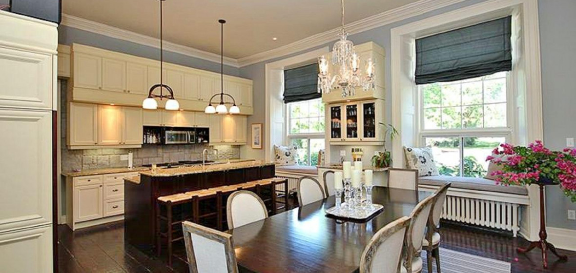 All Suites Whitney Manor, Kingston, ON (Kingston), Canada. Expert