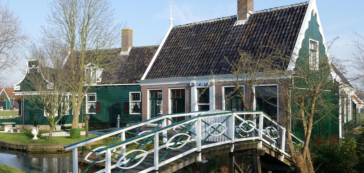 Photo of Zaandam