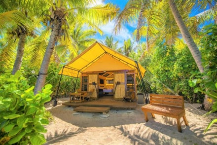 Barefoot Manta Island Resort