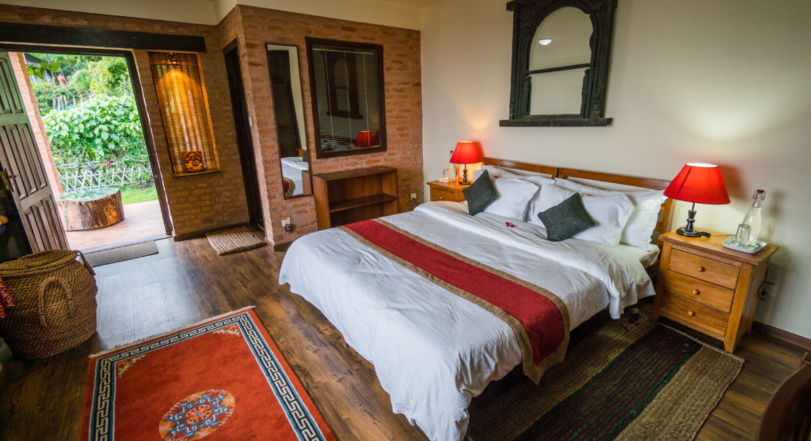 Jasmine House Room