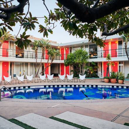 Phoenix Hotel