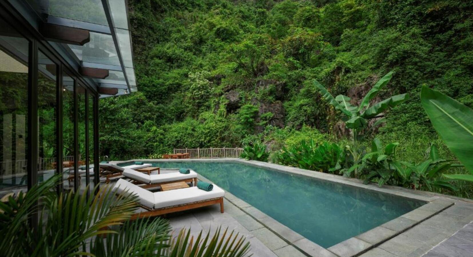 Pool area