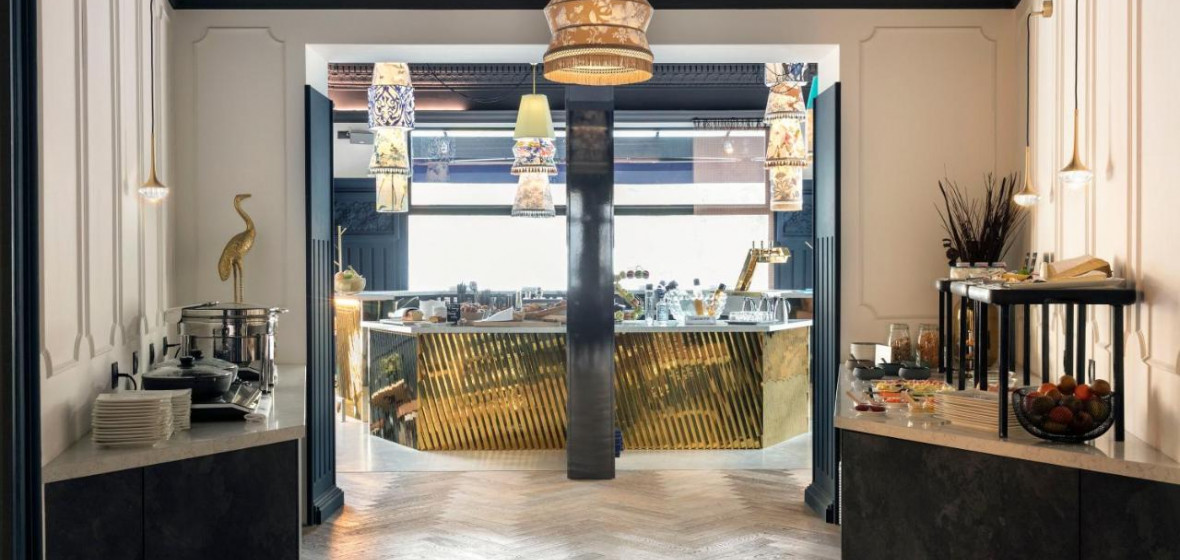 Continental Hotel, Reims, France. Expert reviews and highlights The