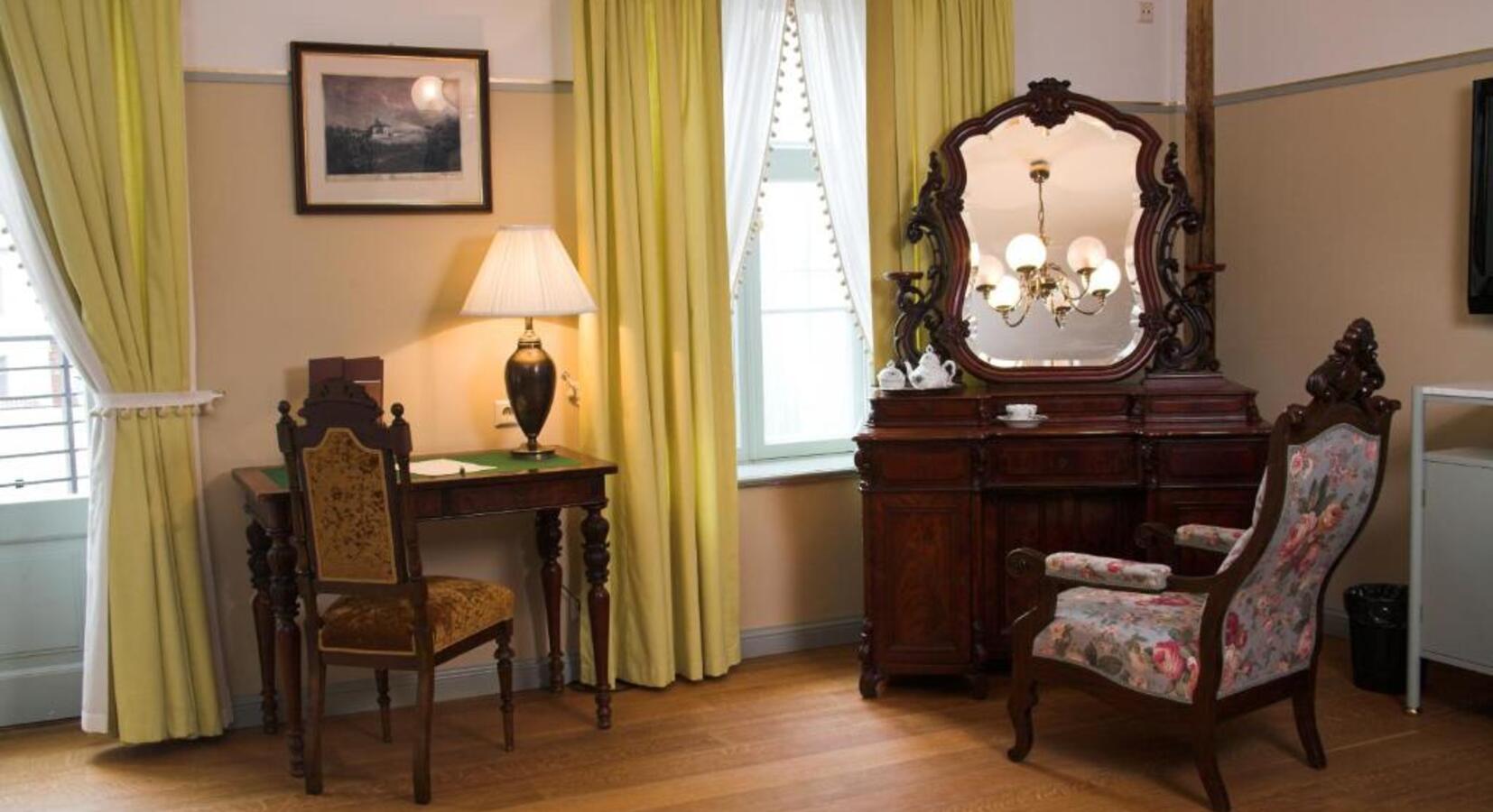 Suite details