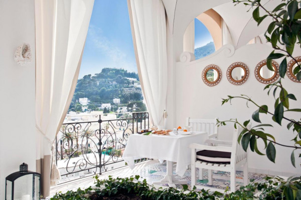 Capri Tiberio Palace