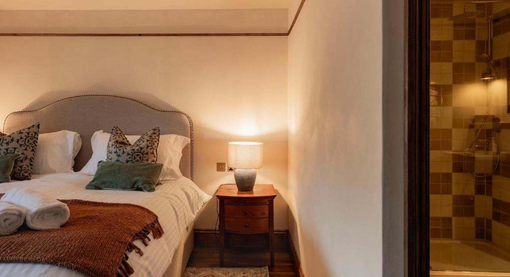 Guestroom details