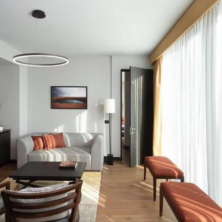 Debaines Hotel