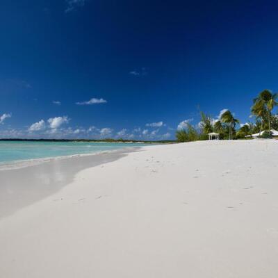 Long Island, Caribbean