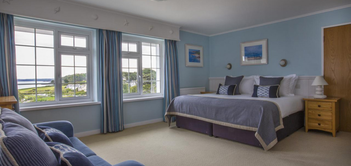 st michaels hotel falmouth parking