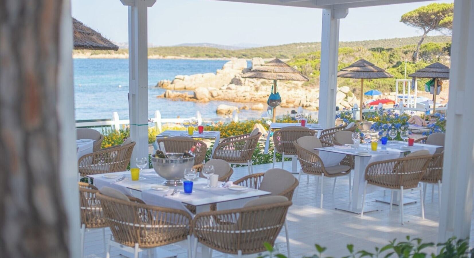 Beach bar