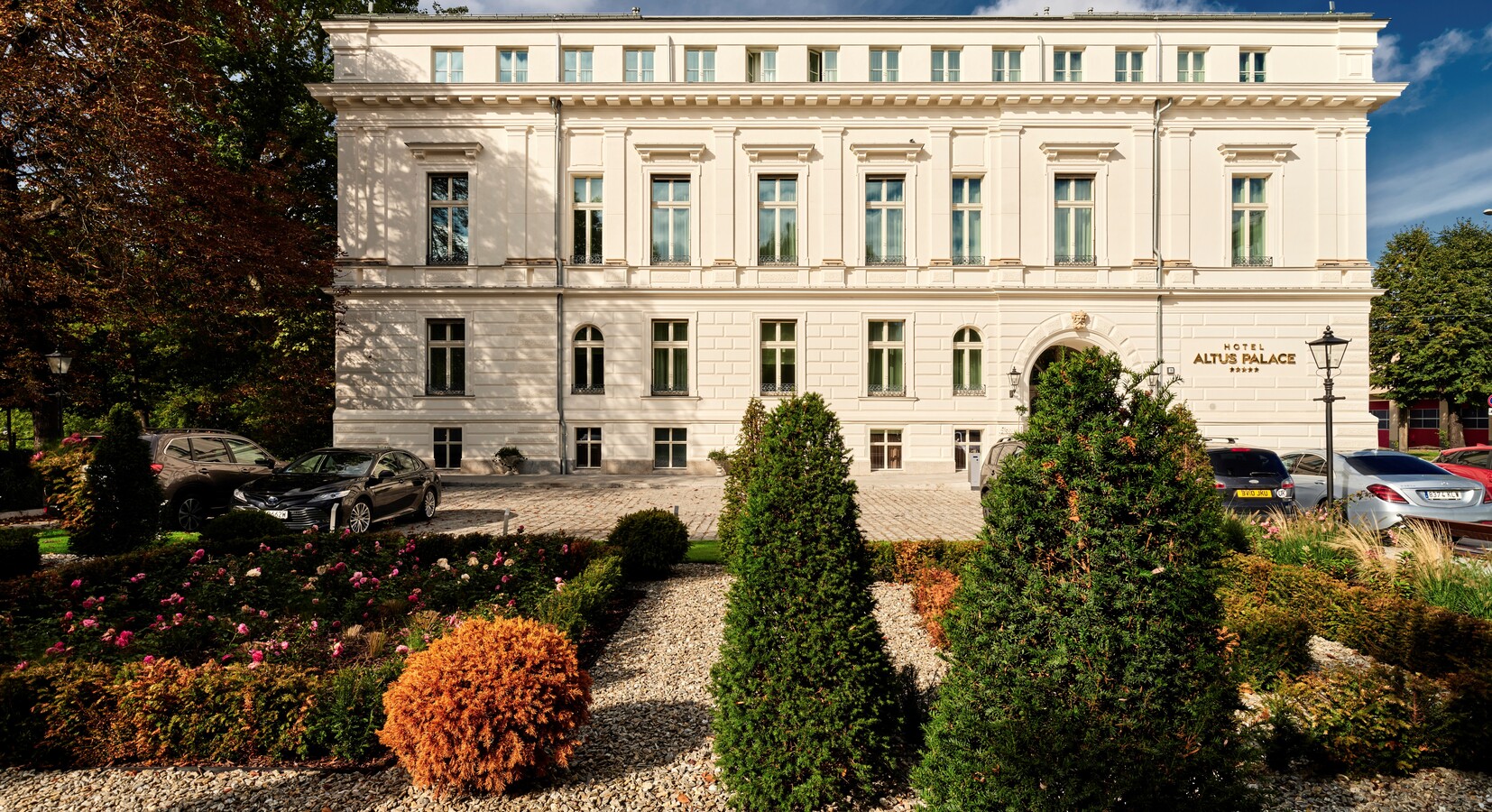 Photo of Hotel Altus Palace