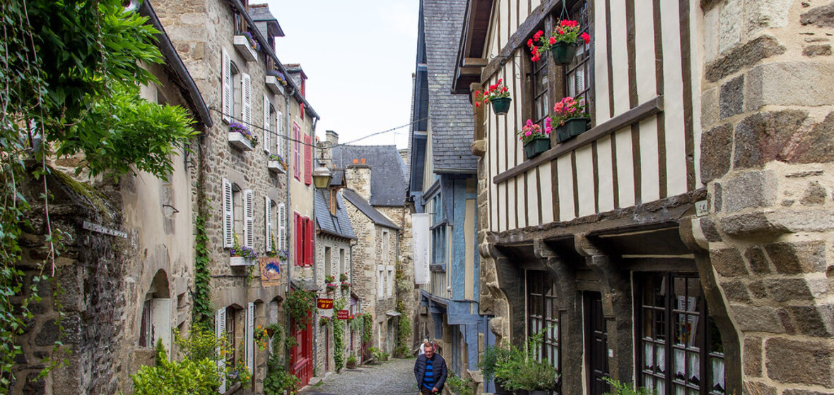 Photo of Dinan