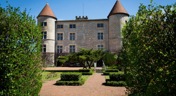 Chateau de Tanay