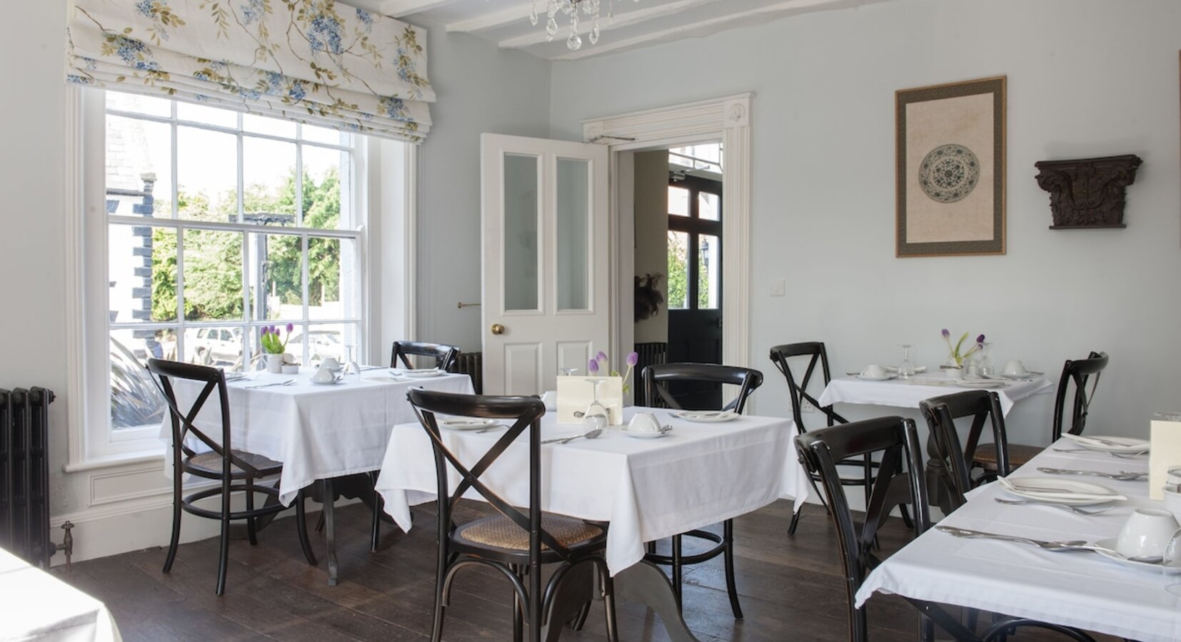 Breakfast Room