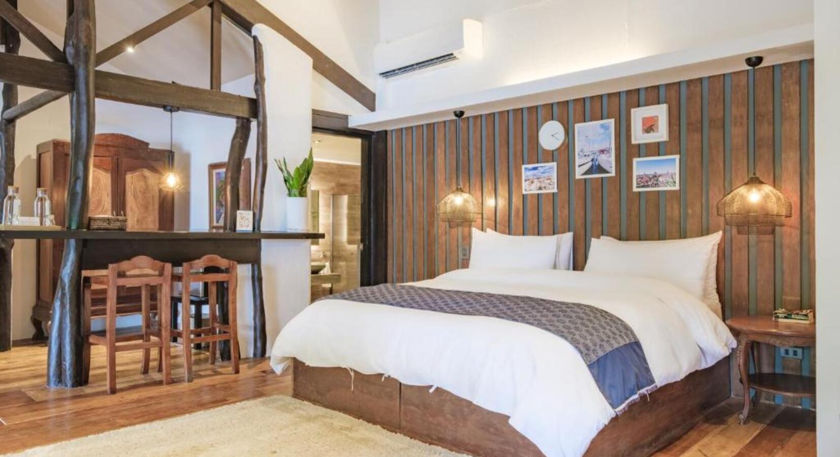 Junior Suite with Balcony