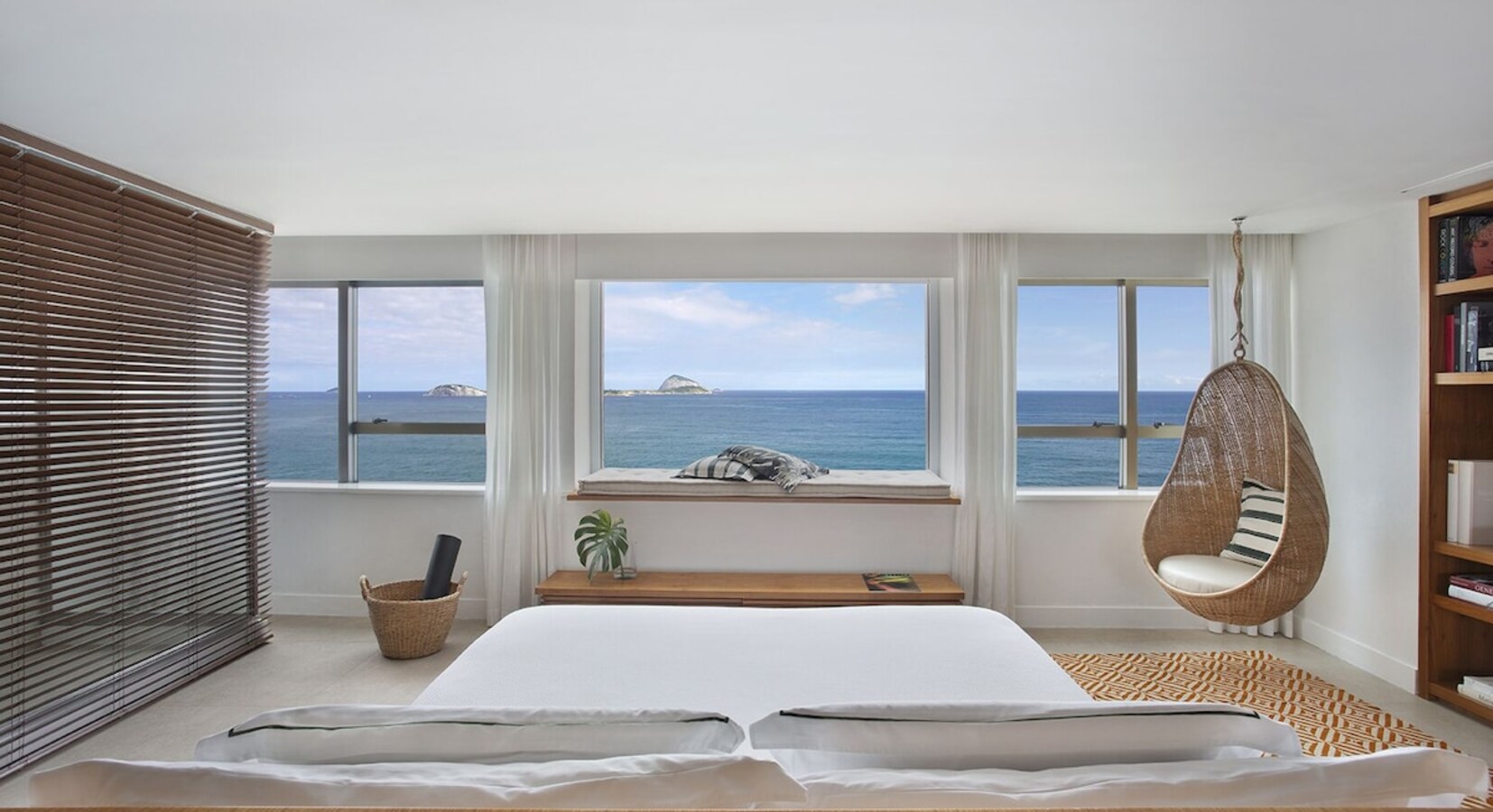 Photo of Janeiro Hotel